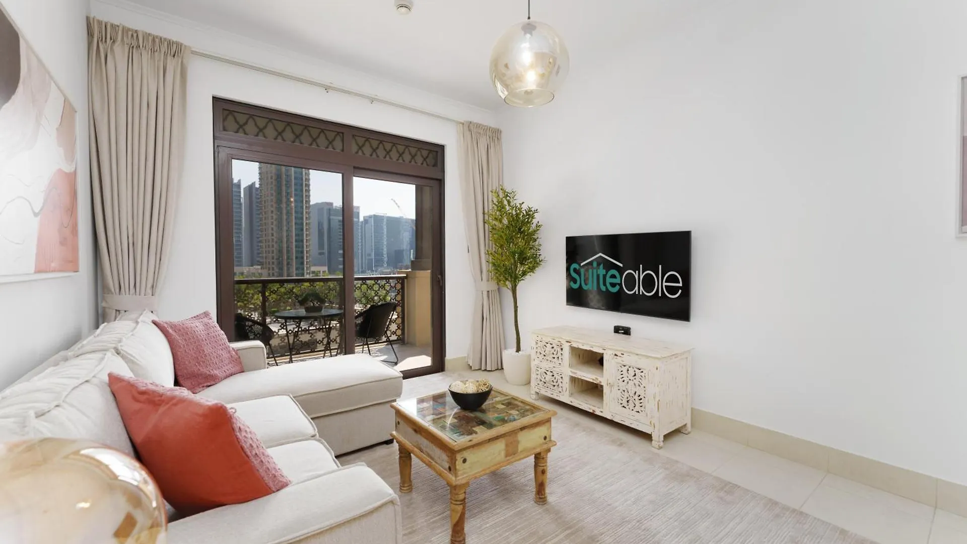 Green Living Chic 1 Bedroom Apartment Dubai